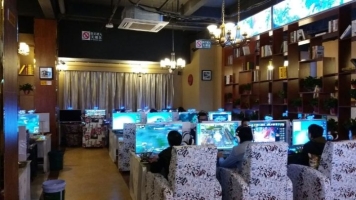 无锡网吧转让，大学城 营业中网咖低价转让