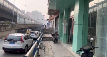 (出租)店面出租 螺岗小学临街门面原辅导班出租 周边客源充足