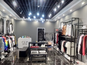 服装店转让,生意很好